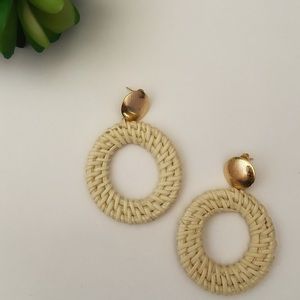 💥NEW💥Handmade paja toquilla earrings